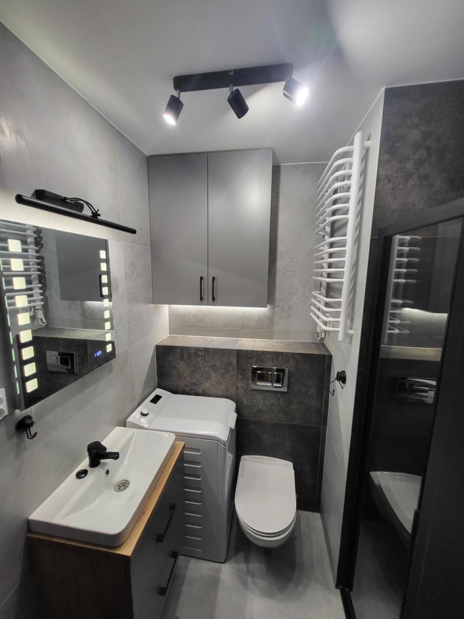 Handy Apartamenty - Mieszkania Na Doby W Centrum Rzeszowa エクステリア 写真