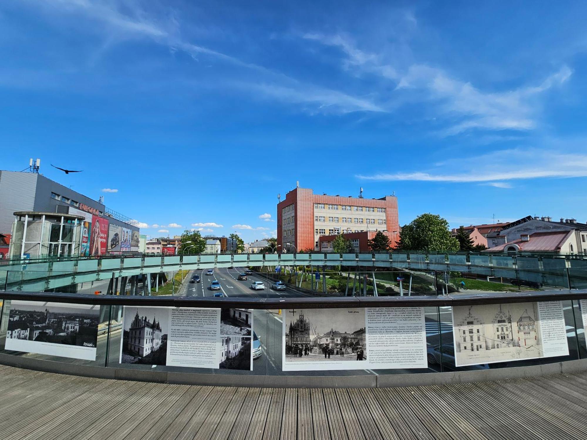 Handy Apartamenty - Mieszkania Na Doby W Centrum Rzeszowa エクステリア 写真