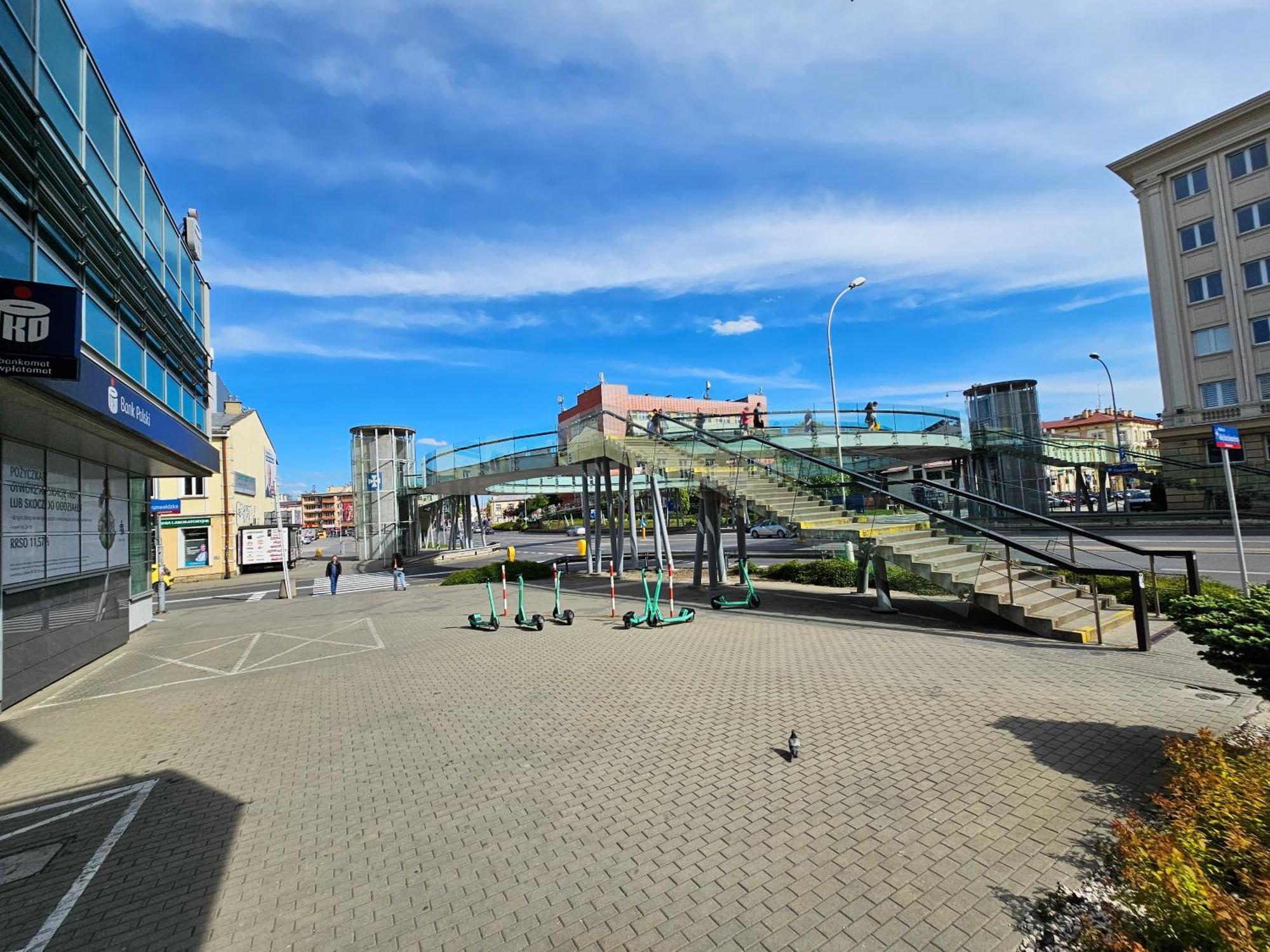 Handy Apartamenty - Mieszkania Na Doby W Centrum Rzeszowa エクステリア 写真